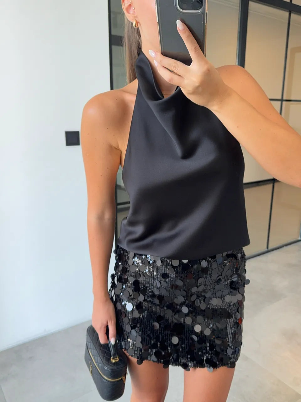 Rückenfreies Satin-Top | schwarz