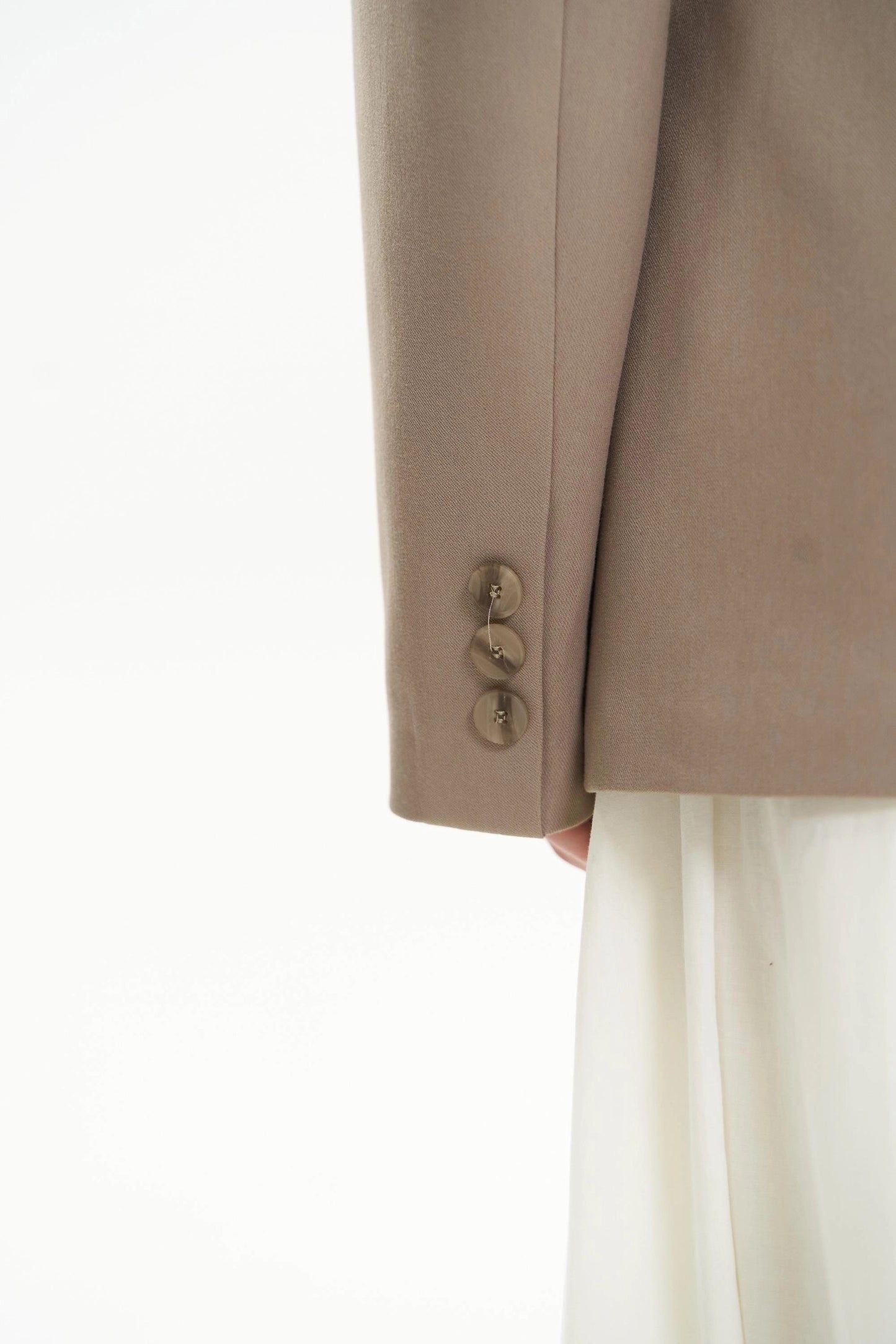 taillierter Aveline Blazer
| beige