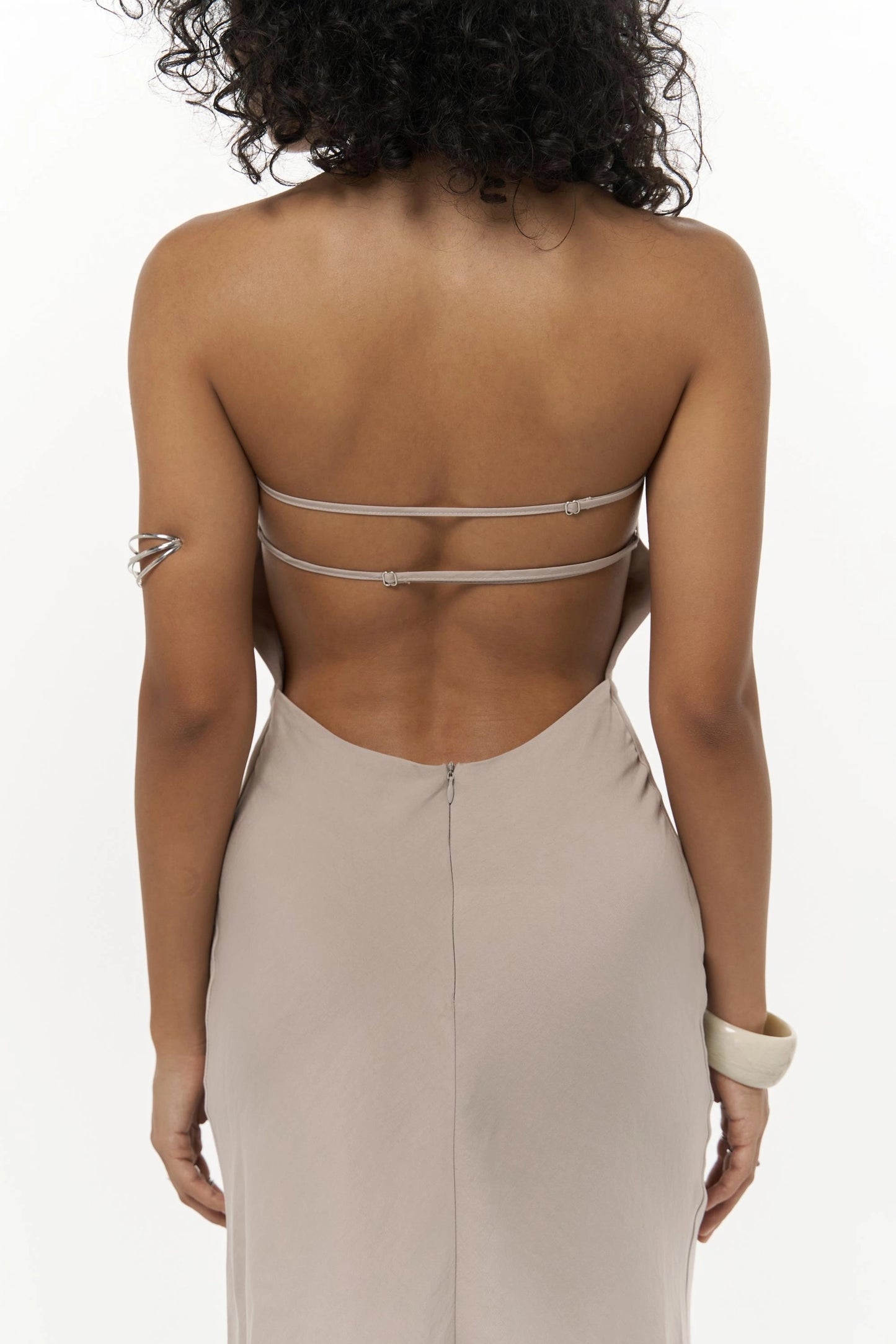 Maxikleid mit Rückenschnürung | Taupe