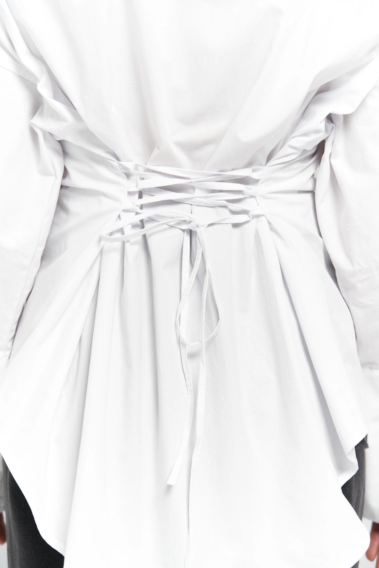 Hemdbluse mit Bindedetail | weiss