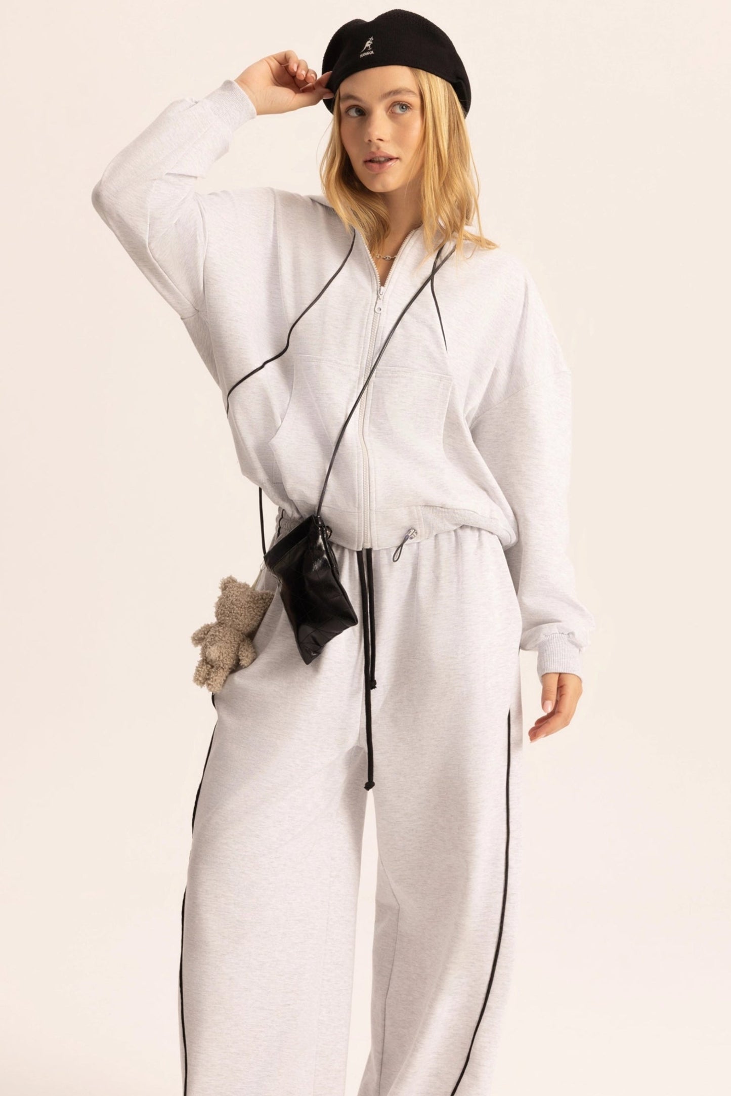 VINA Trainer Set | grau