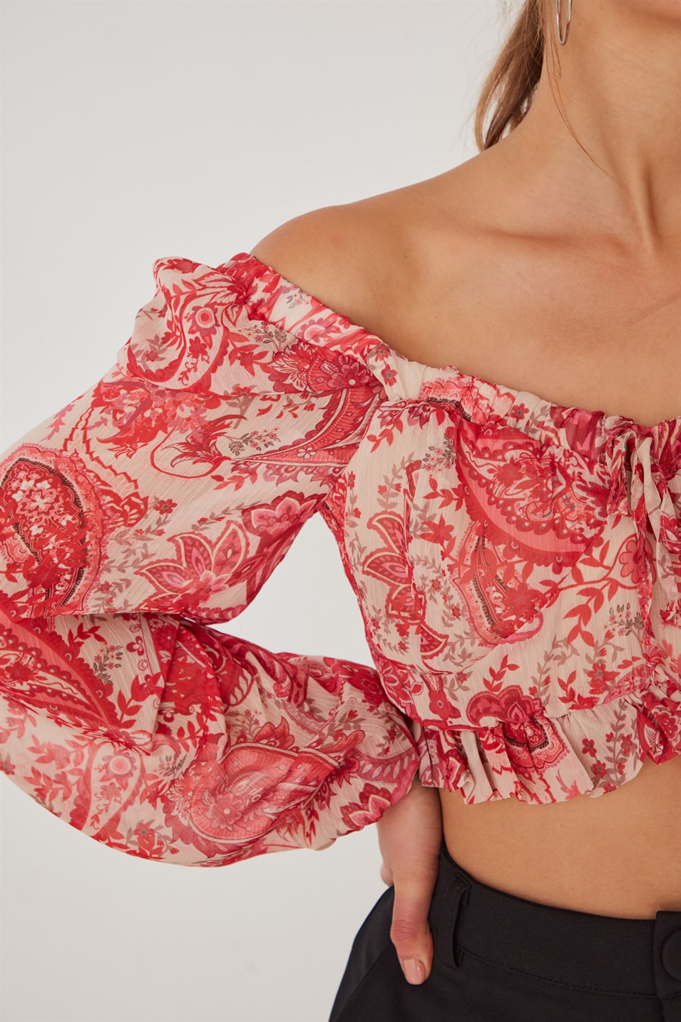 Crop Bluse Pink mit Rüschendetails