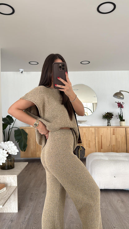 Zweiteiler – Bluse & Hose