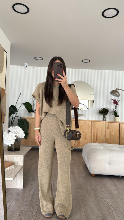 Zweiteiler – Bluse & Hose